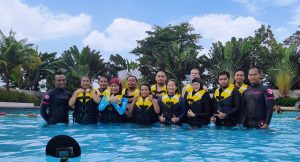 Swim and Survival Class For Company